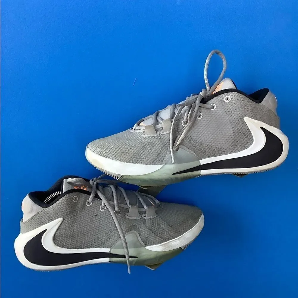 Nike Zoom Freak 1 Mens Size 9 Shoes Sneakers Basketball BQ5422-002